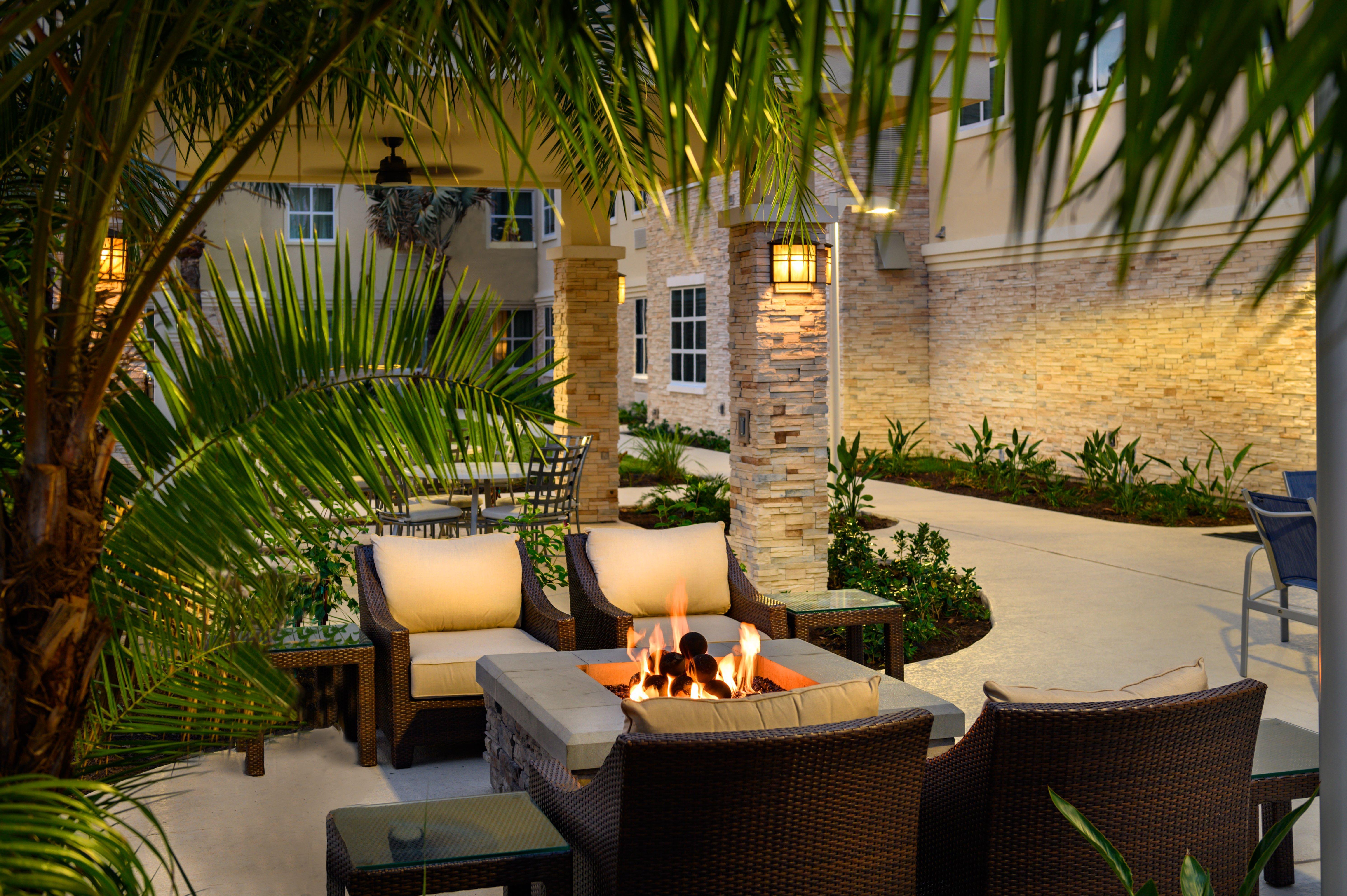 Staybridge Suites - Vero Beach, an IHG Hotel Exterior foto